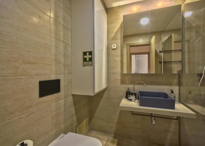 Апартаменты New Luxury In